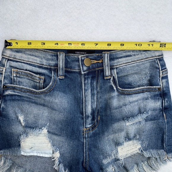 Forever 21 Denim Shorts Medium Wash Size 24 NEW NWOT - Picture 8 of 8